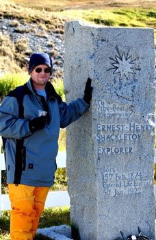 Daniel Jacoby w Ernst Shackleton memorial